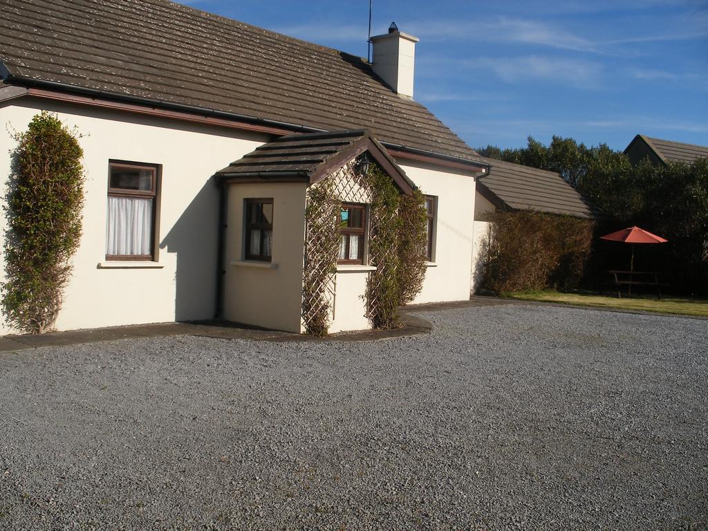 Doolin Cottage Accommodation Bagian luar foto